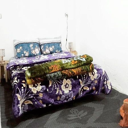 סאפי Sidi Bouzid Guesthouse מראה חיצוני תמונה