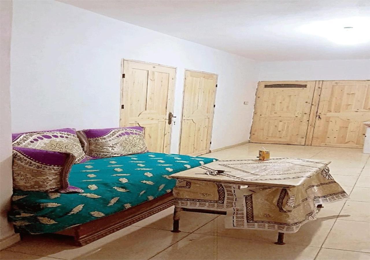 סאפי Sidi Bouzid Guesthouse מראה חיצוני תמונה